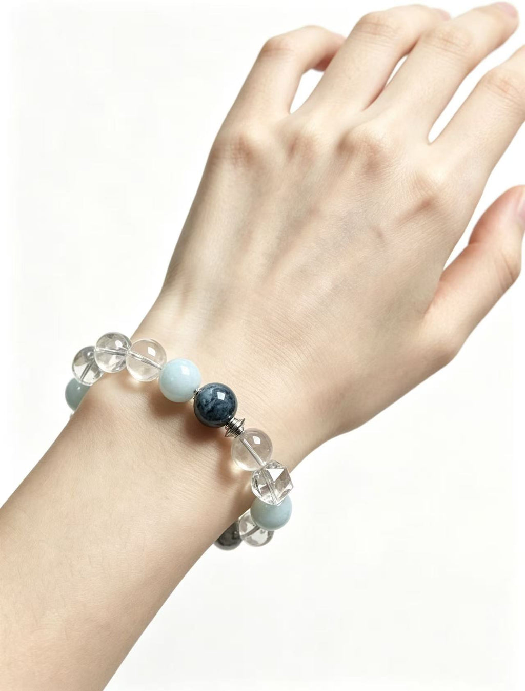 Minimalist Grey Blue Mixed Natural Crystal Bracelet Clear Quartz Aquamarine Moss Agate Moonstone Healing Energy Unisex Beaded Bracelet